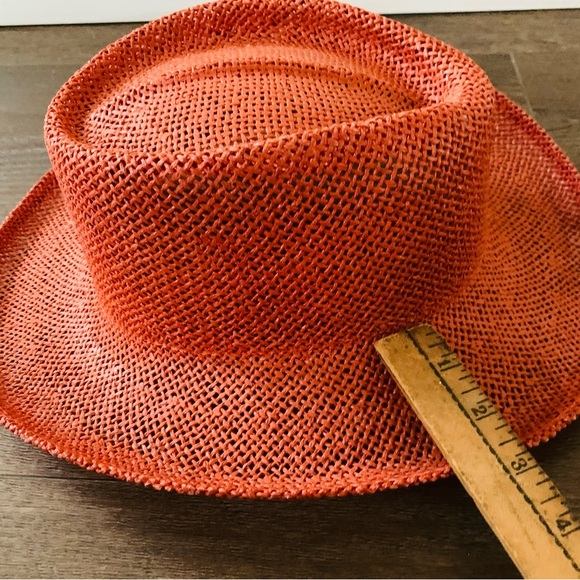 Straw hat - Picture 6 of 11